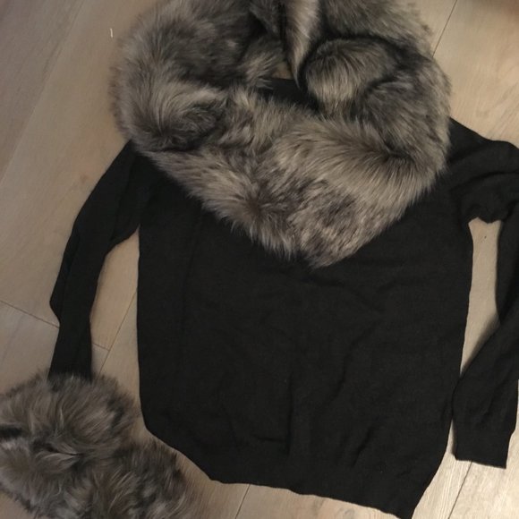 Faux Fur Knit Scarf - Picture 6 of 6